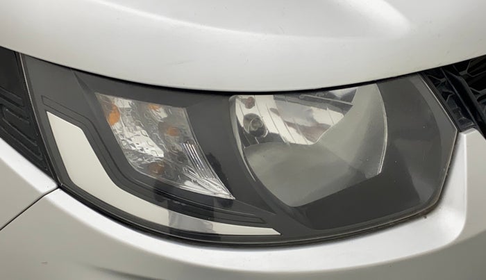 2018 Mahindra KUV 100 NXT K2 D 6S, Diesel, Manual, 43,873 km, Right headlight - Minor scratches