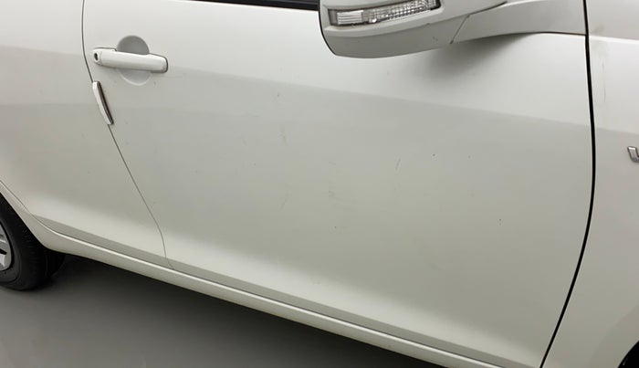 2012 Maruti Swift Dzire VXI, Petrol, Manual, 79,303 km, Driver-side door - Minor scratches