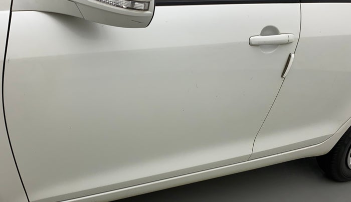 2012 Maruti Swift Dzire VXI, Petrol, Manual, 79,303 km, Front passenger door - Minor scratches