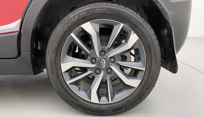 2021 Mahindra XUV300 W8 (O) 1.2 PETROL, Petrol, Manual, 48,853 km, Left Rear Wheel
