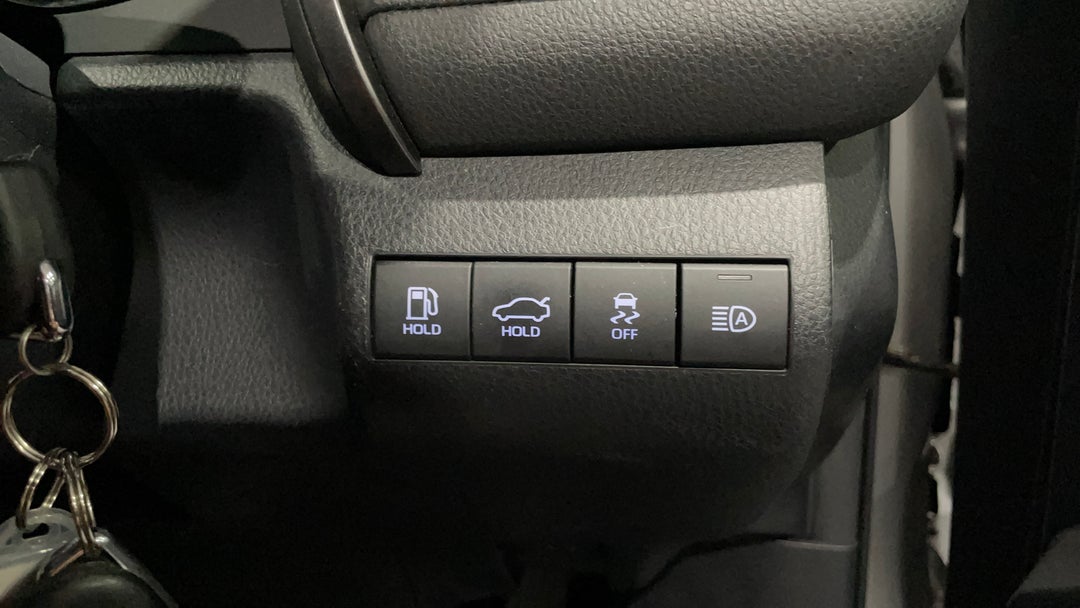 2022 Toyota Camry Ascent, Automatic, 52158 km, Utility Switches/Buttons