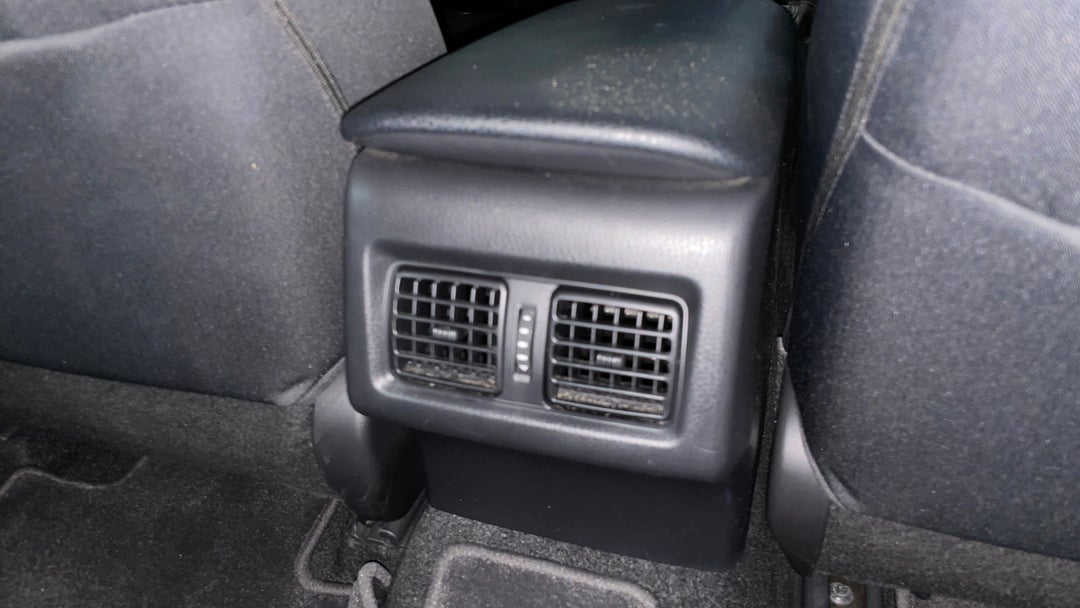 2022 Toyota Camry Ascent, Automatic, 52158 km, Rear A/C Vent