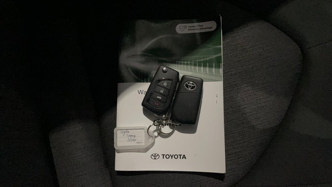 2022 Toyota Camry Ascent, Automatic, 52158 km, Key Close-up