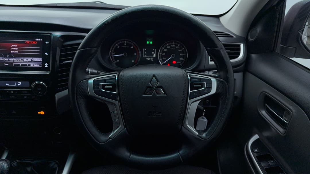 2017 Mitsubishi Triton Gls (4x4), Manual, 173547 km, Steering Wheel Close-up