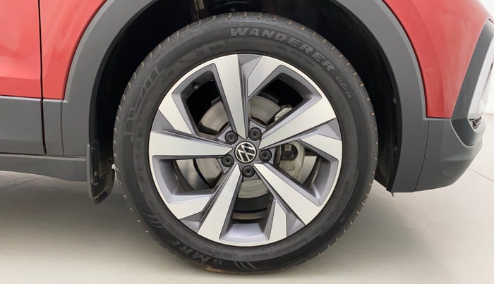2021 Volkswagen TAIGUN TOPLINE 1.0 TSI MT, Petrol, Manual, 8,283 km, Right Front Wheel