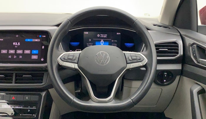 2021 Volkswagen TAIGUN TOPLINE 1.0 TSI MT, Petrol, Manual, 8,283 km, Steering Wheel Close Up