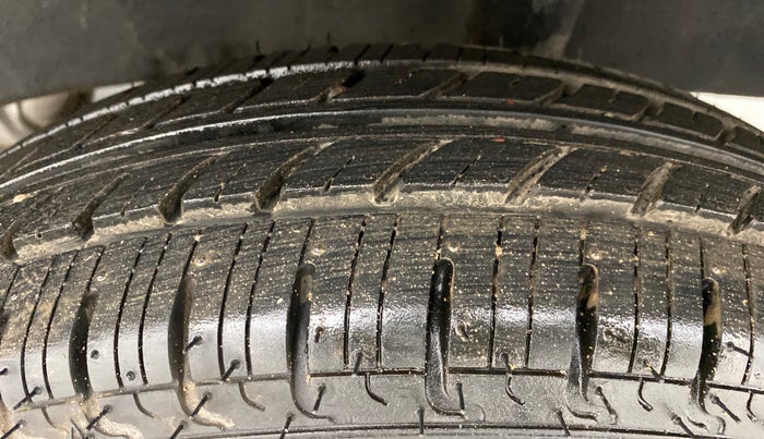 2018 Datsun Redi Go T (O), Petrol, Manual, 4,179 km, Left Rear Tyre Tread