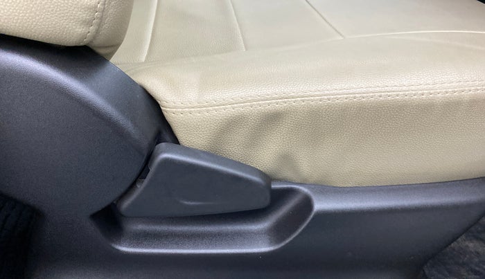 2018 Datsun Redi Go T (O), Petrol, Manual, 4,179 km, Driver Side Adjustment Panel