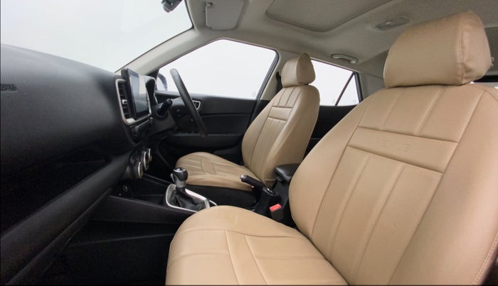 2020 Hyundai VENUE SX PLUS 1.0 TURBO DCT, Petrol, Automatic, 33,909 km, Right Side Front Door Cabin