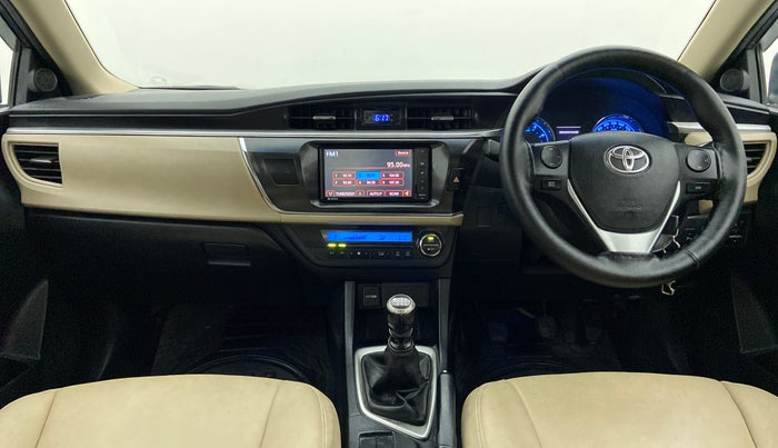 2016 Toyota Corolla Altis G, Petrol, Manual, 76,561 km, Dashboard