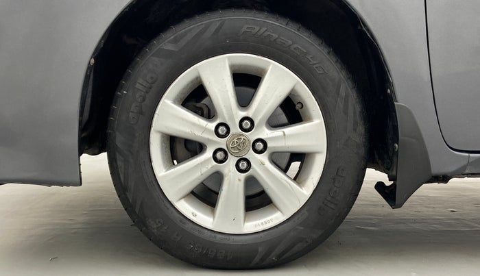 2016 Toyota Corolla Altis G, Petrol, Manual, 76,561 km, Left Front Wheel