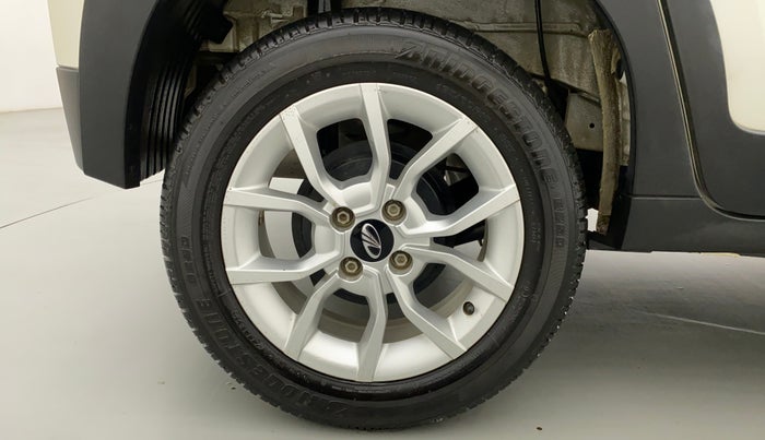 2020 Mahindra KUV 100 NXT K8 6 STR, Petrol, Manual, 15,478 km, Right Rear Wheel