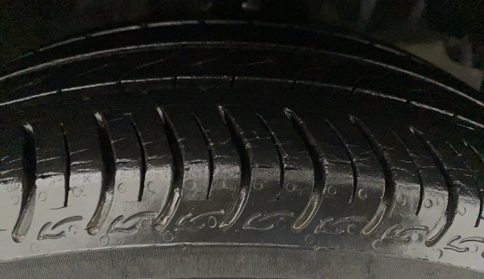 2014 Honda City 1.5L I-VTEC V MT, Petrol, Manual, 57,637 km, Right Front Tyre Tread