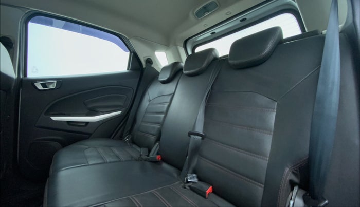 2017 Ford Ecosport 1.5 TDCI TITANIUM PLUS, Diesel, Manual, Right Side Rear Door Cabin
