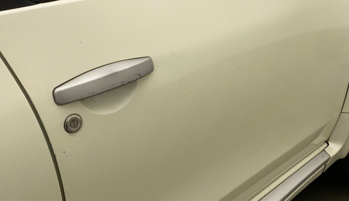 2015 Nissan Terrano XL (P), Petrol, Manual, 45,564 km, Driver-side door - Minor scratches