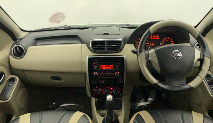 2015 Nissan Terrano XL (P), Petrol, Manual, 45,564 km, Dashboard