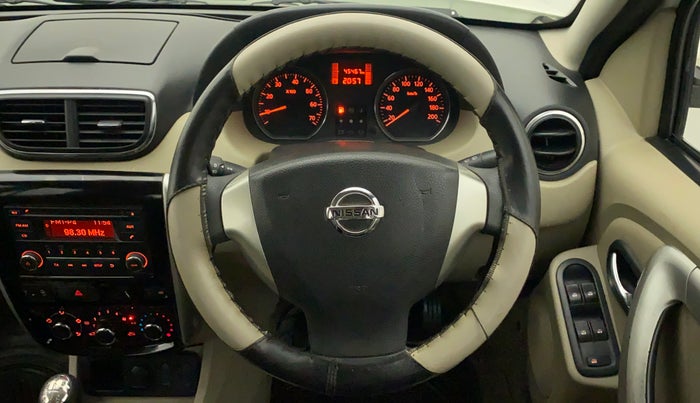 2015 Nissan Terrano XL (P), Petrol, Manual, 45,564 km, Steering Wheel Close Up