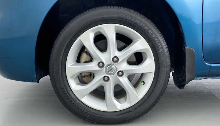 2017 Nissan Micra XV CVT, Petrol, Automatic, 28,805 km, Left Front Wheel