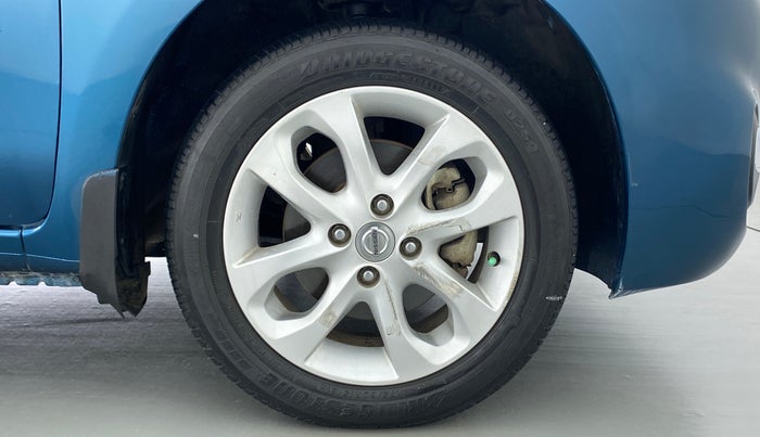 2017 Nissan Micra XV CVT, Petrol, Automatic, 28,805 km, Right Front Wheel