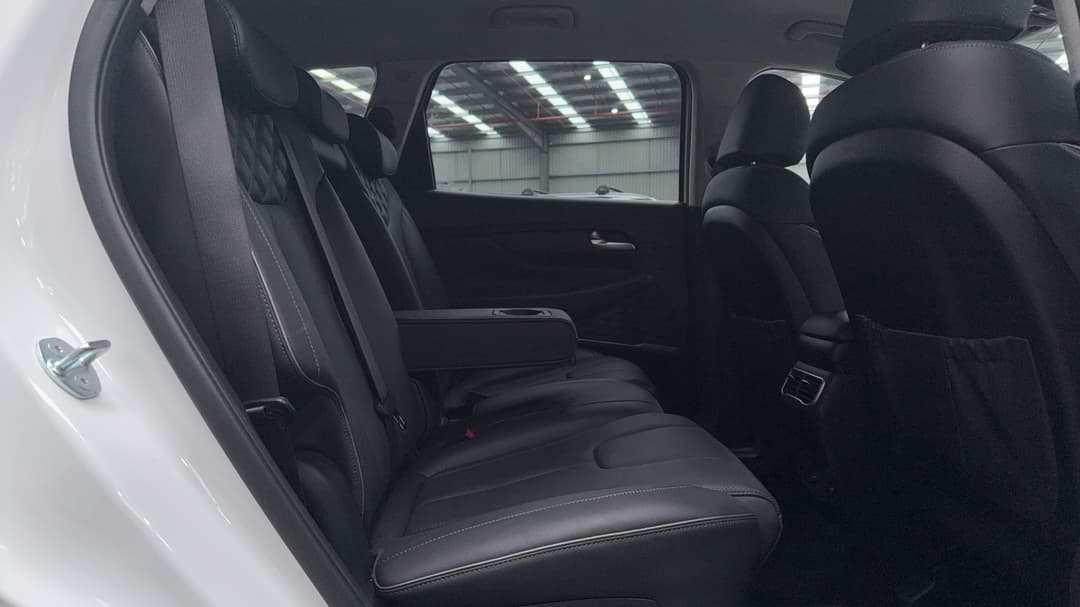 2023 Hyundai Santa Fe Active Crdi (AWD), Automatic, 69357 km, Right Side Rear Door Cabin View