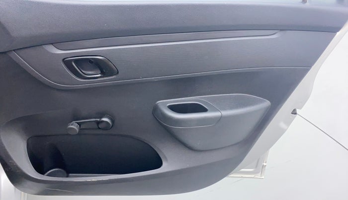 2016 Renault Kwid RXL, Petrol, Manual, 53,914 km, Driver Side Door Panels Control