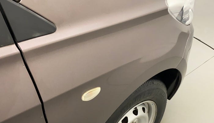 2017 Tata Tiago XE PETROL, Petrol, Manual, 62,442 km, Right fender - Slightly dented