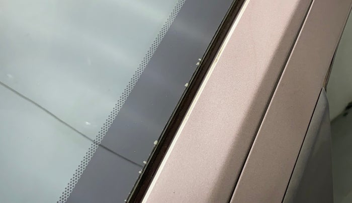 2017 Tata Tiago XE PETROL, Petrol, Manual, 62,442 km, Left A pillar - Paint is slightly faded