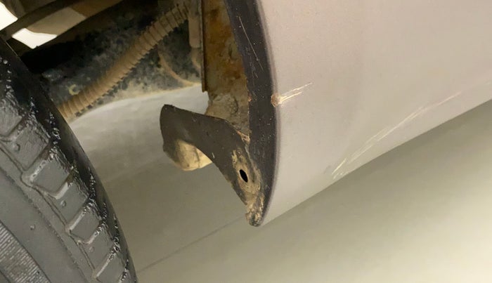 2017 Tata Tiago XE PETROL, Petrol, Manual, 62,442 km, Right running board - Slightly rusted