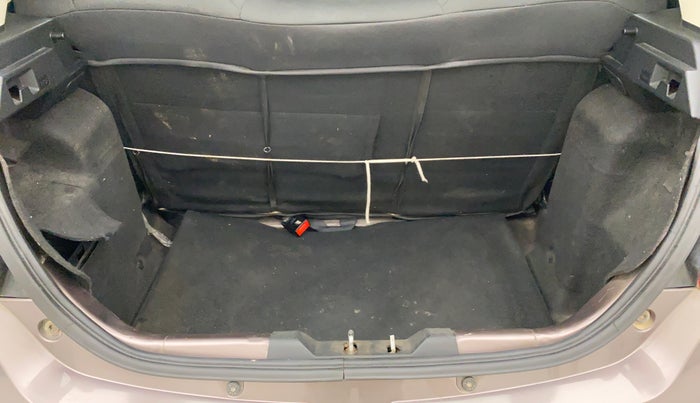 2017 Tata Tiago XE PETROL, Petrol, Manual, 62,442 km, Dicky (Boot door) - Parcel tray missing