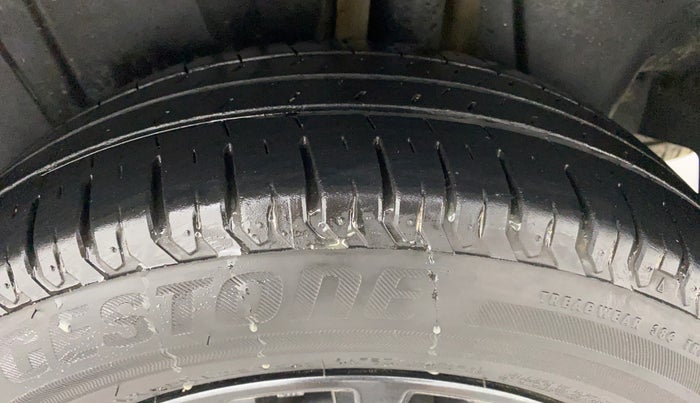 2019 Maruti XL6 ALPHA AT SHVS, Petrol, Automatic, 22,405 km, Left Rear Tyre Tread