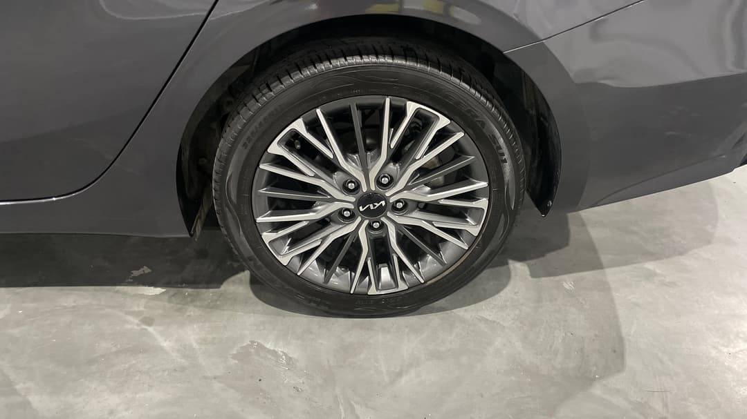 2024 Kia Cerato Sport, Automatic, 19059 km, Left Rear Wheel