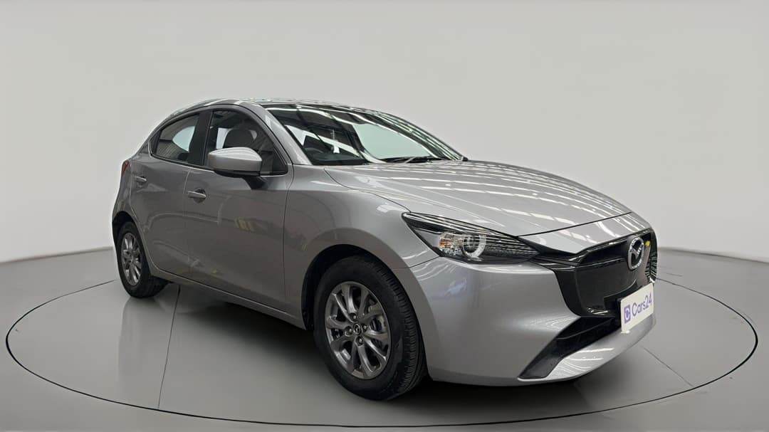 2024 Mazda 2 G15 Pure, Automatic, 29714 km, Right Front Diagonal (45- Degree) View