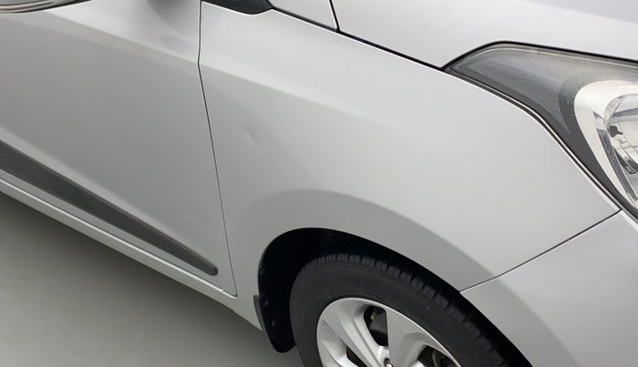 2018 Hyundai Xcent SX 1.2, Petrol, Manual, 33,099 km, Right fender - Slightly dented