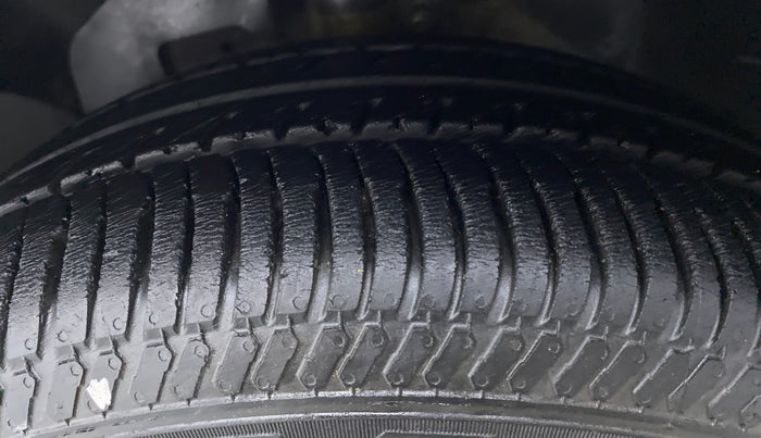 2018 Ford Ecosport 1.5TITANIUM TDCI, Diesel, Manual, 49,705 km, Left Front Tyre Tread