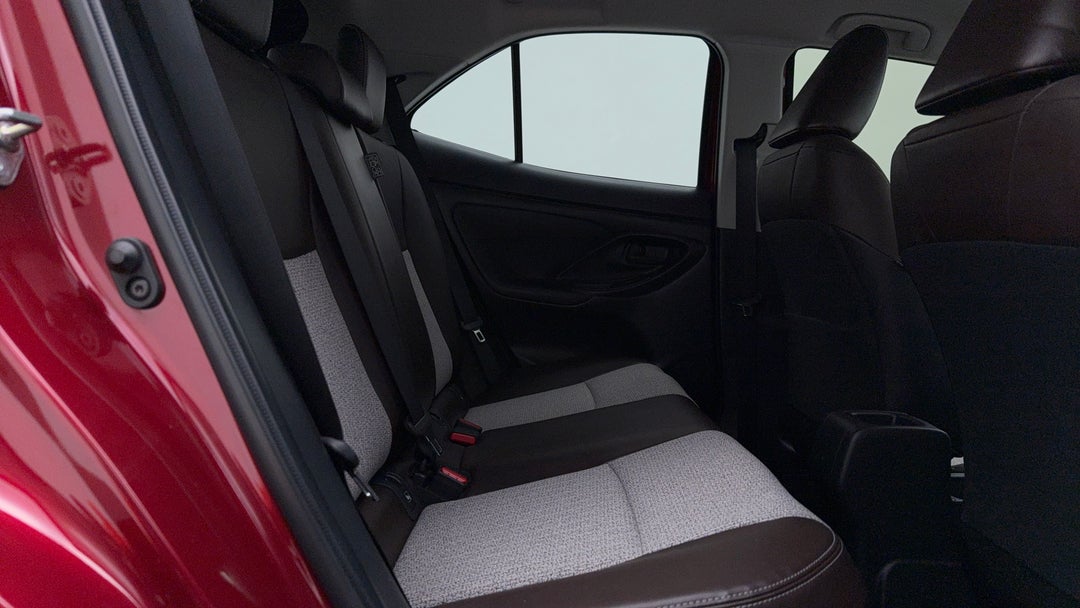 2022 Toyota Yaris Cross Urban Hybrid (two-tone), Automatic, 87993 km, Right Side Rear Door Cabin View