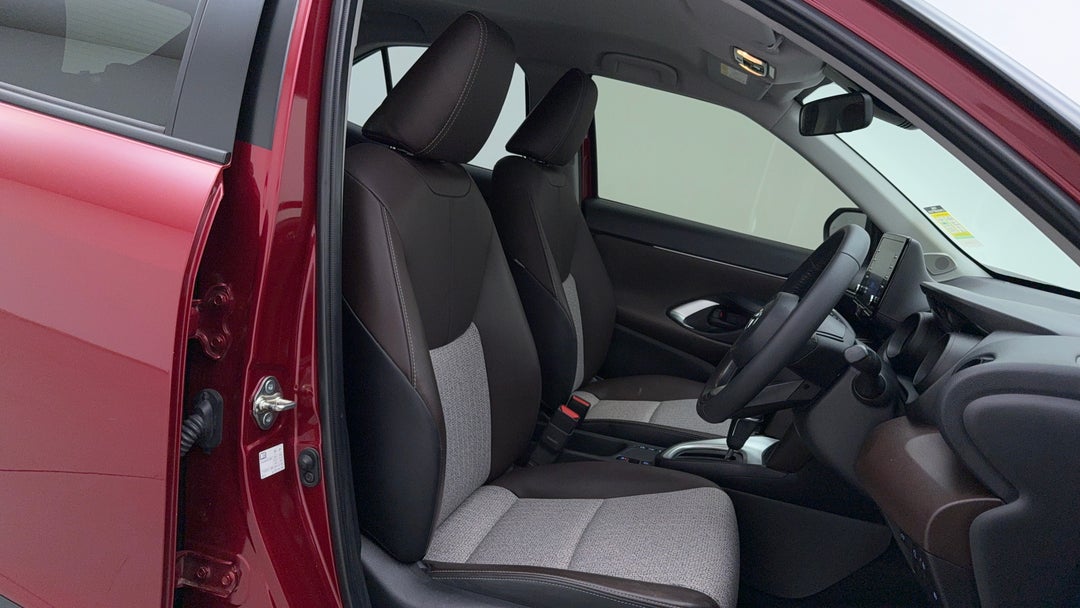 2022 Toyota Yaris Cross Urban Hybrid (two-tone), Automatic, 87993 km, Right Side Front Door Cabin View