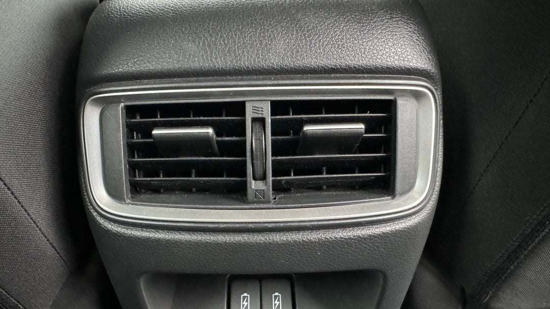 Rear A/C Vent