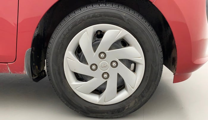2018 Hyundai NEW SANTRO SPORTZ CNG, CNG, Manual, 28,634 km, Right Front Wheel