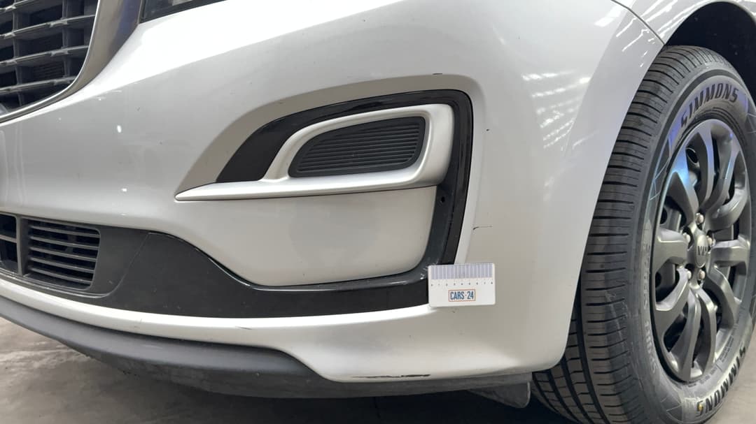 2018 Kia Carnival S, Automatic, 109077 km, Bumper Front Scratch