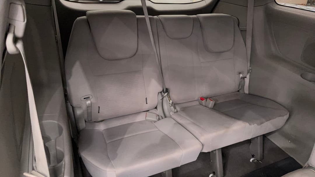 2018 Kia Carnival S, Automatic, 109077 km, Third Row Seats