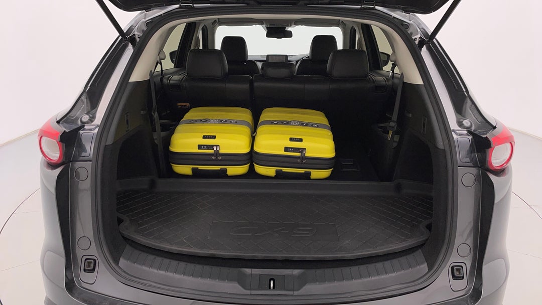 2019 Mazda CX-9 Touring (awd), Automatic, 69551 km, Boot Inside View with Luggage