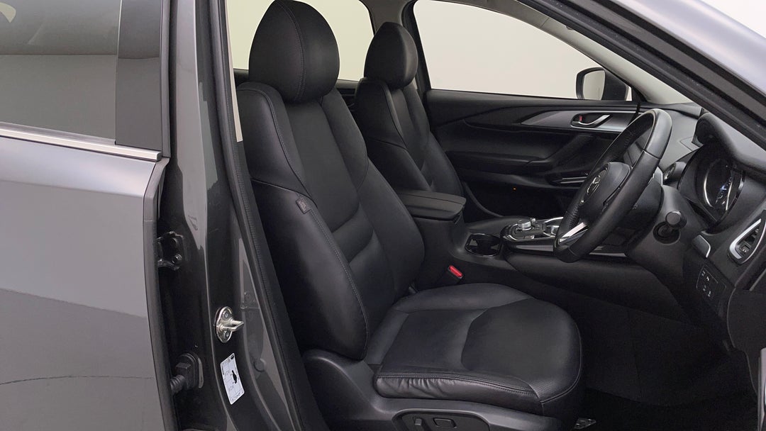 2019 Mazda CX-9 Touring (awd), Automatic, 69551 km, Right Side Front Door Cabin View