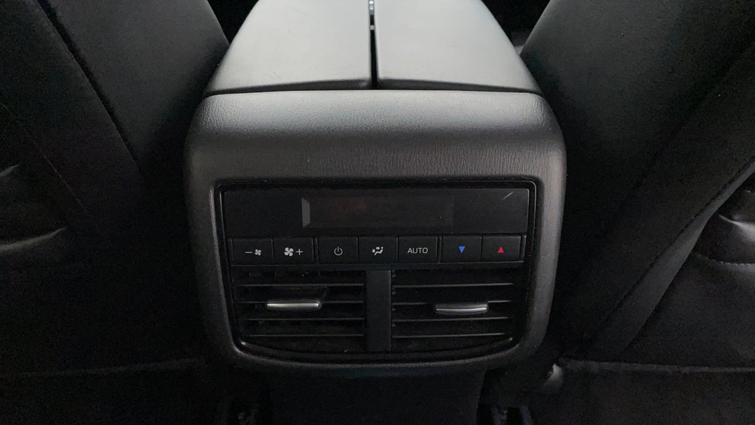 2019 Mazda CX-9 Touring (awd), Automatic, 69551 km, Rear A/C Vent