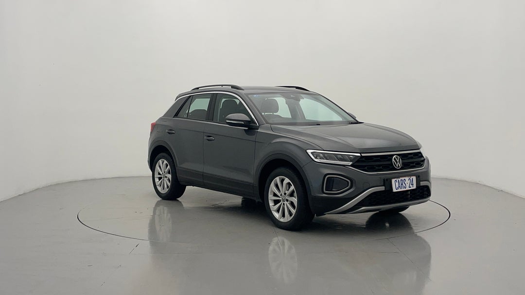 Right Front Diagonal (45- Degree) View