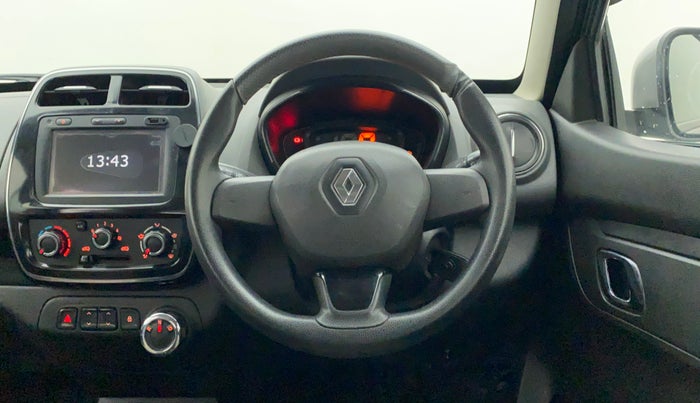 2018 Renault Kwid 1.0 RXT Opt AT, Petrol, Automatic, 19,503 km, Steering Wheel Close Up