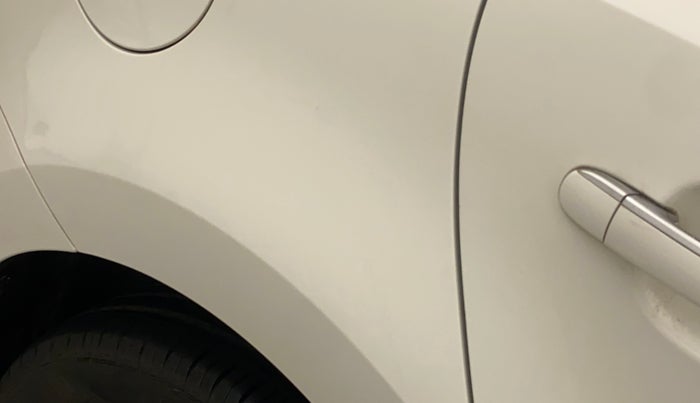 2017 Volkswagen Ameo HIGHLINE1.2L PLUS 16 ALLOY, Petrol, Manual, 47,924 km, Right quarter panel - Slightly dented