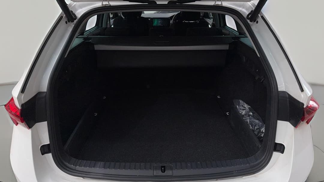 2021 SKODA Octavia 110 Tsi Style, Automatic, 105138 km, Boot Inside View