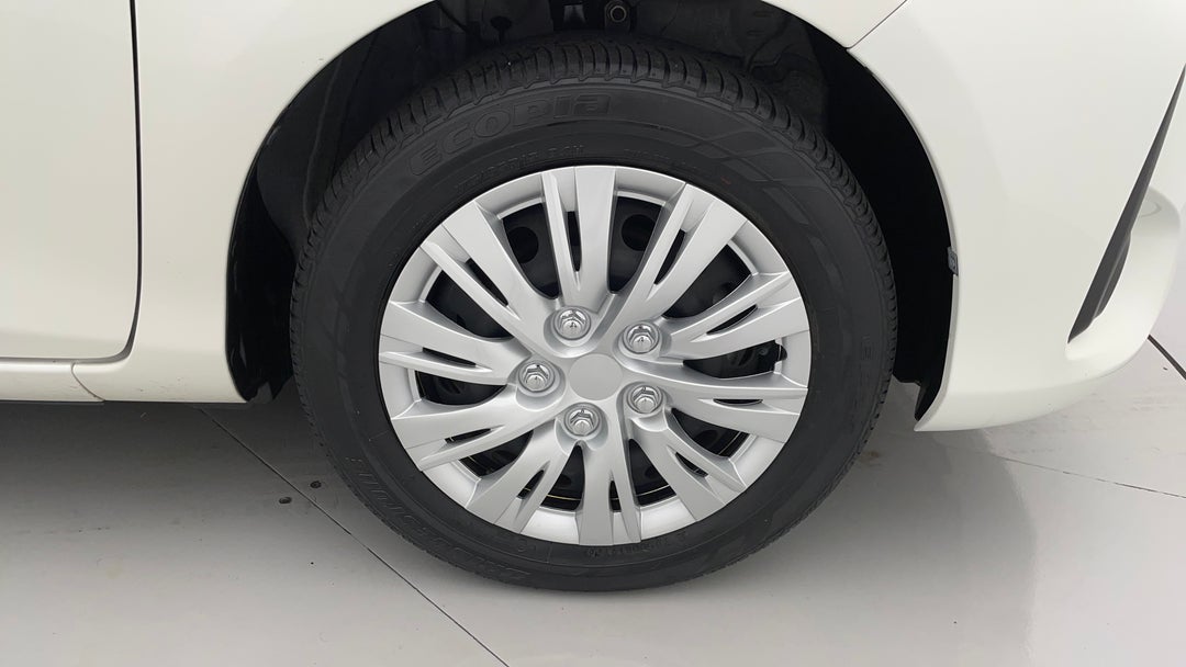2019 Toyota Yaris Ascent, Automatic, 40397 km, Right Front Wheel