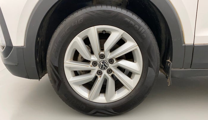 2021 Volkswagen TAIGUN HIGHLINE 1.0 TSI MT, Petrol, Manual, 25,192 km, Left Front Wheel