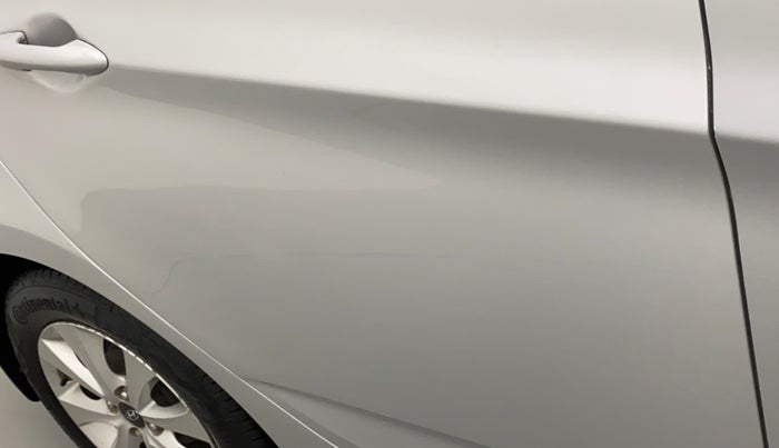2015 Hyundai Verna FLUIDIC 4S 1.6 VTVT S, Petrol, Manual, 61,311 km, Right rear door - Paint has faded
